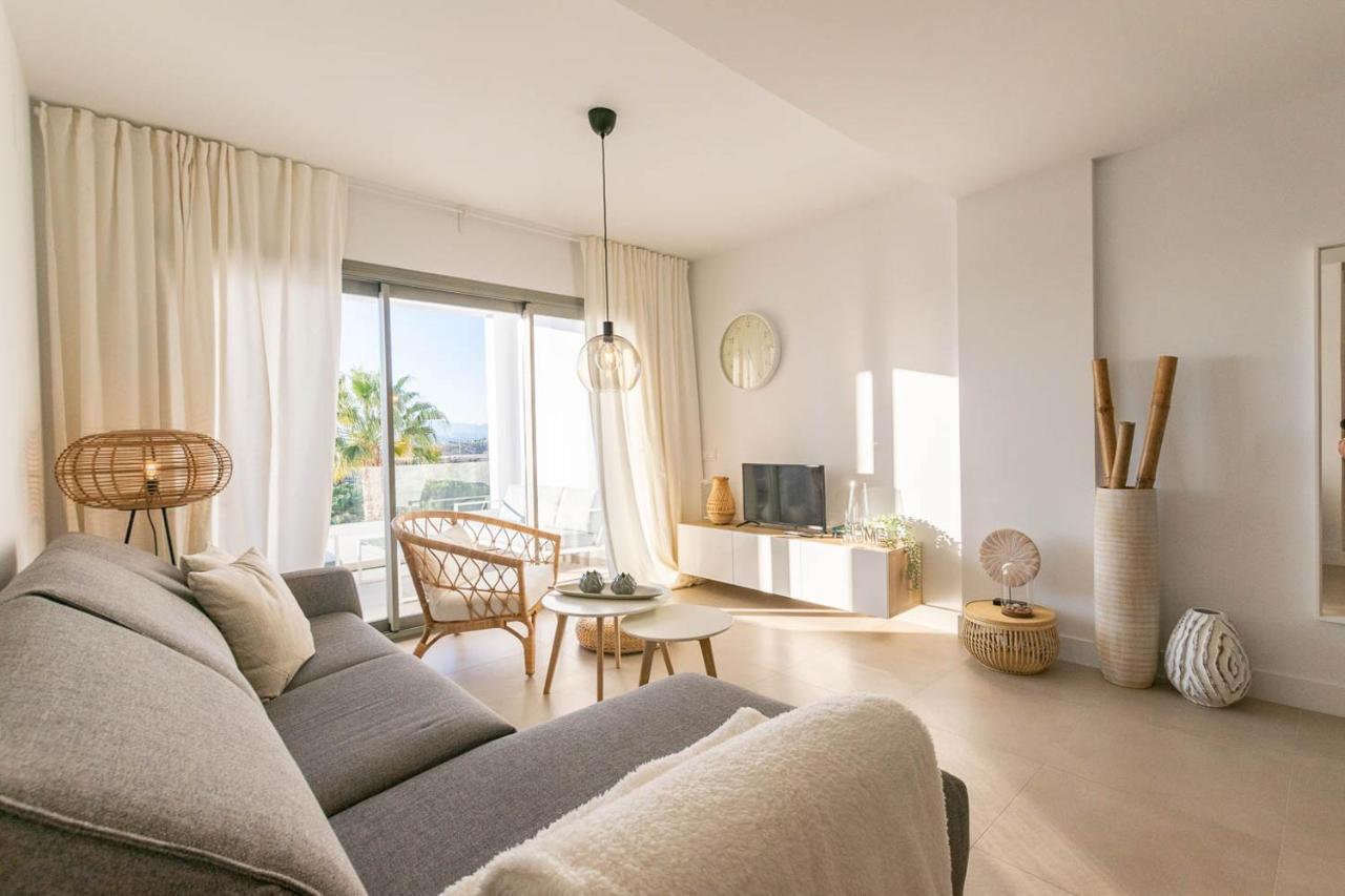Casa Roman New Apartment At Baviera Golf มาลากา ภายนอก รูปภาพ